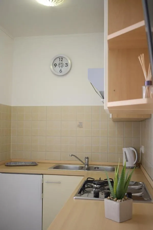 Apartment Nikola Okrug Gornji 0*,  Croatia